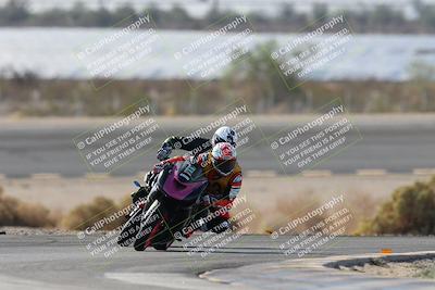 media/Nov-16-2025-Race Pace (Sun) [[8c5fa54630]]/Non Verified Riders (1st 20 Minutes)/1-Turn 14 (10am)/